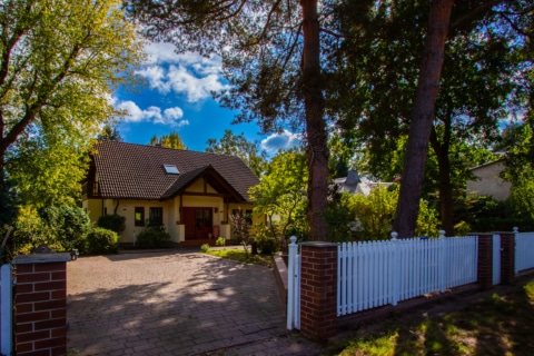 Famili­en­glück in Mahlsdorf Süd, 12623 Berlin, Einfamilienhaus