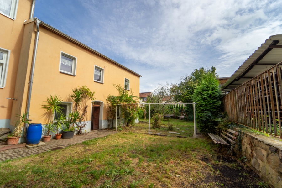 Hof - Viel Platz mit Potenzial!