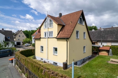 Ihr Famili­en­traum im Grünen -freiste­hendes Einfa­mi­li­enhaus in Stein-Unterweihersbuch, 90547 Stein bei Nürnberg, Einfamilienhaus